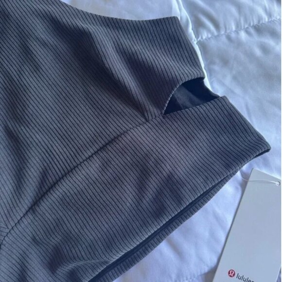 117 Lululemon Ribbed Softstreme Mockneck Cropped Tank Top - Black - Picture 6 of 8